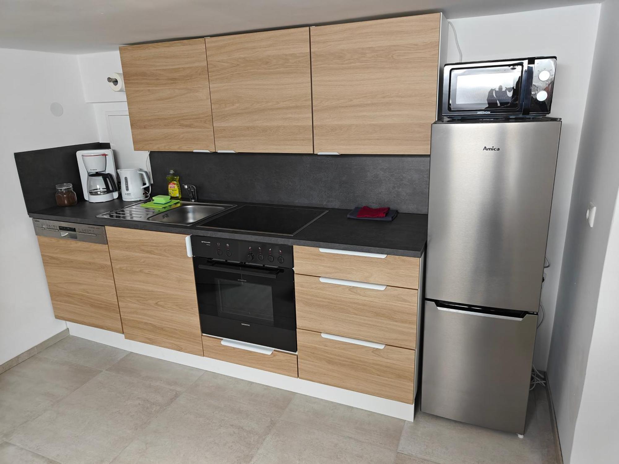 "Goldbergsee Apartment" - Im Vorort Von Coburg Mit Parkplatz & Terrasse, Ferienwohnung Luaran gambar