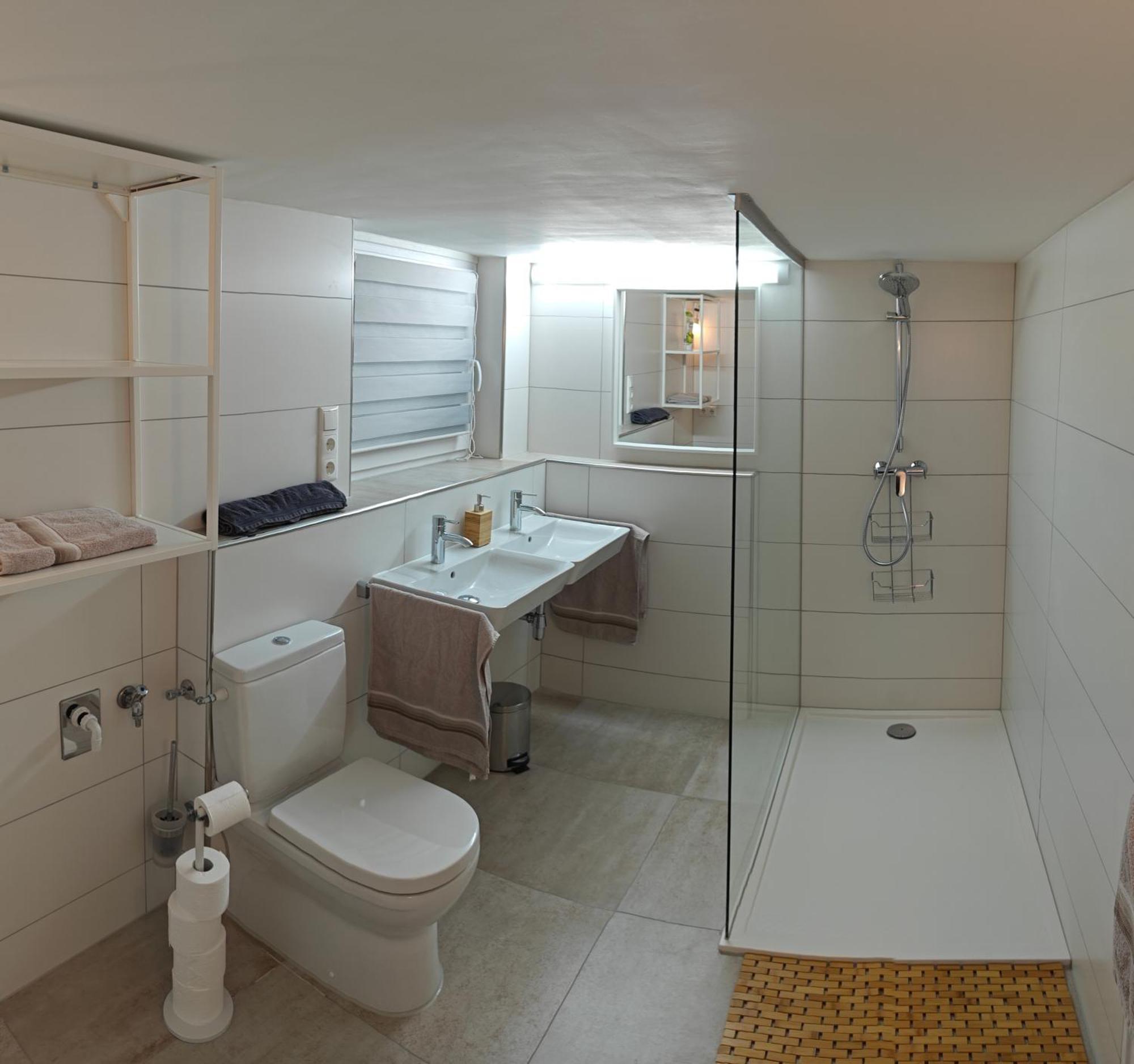 "Goldbergsee Apartment" - Im Vorort Von Coburg Mit Parkplatz & Terrasse, Ferienwohnung Luaran gambar